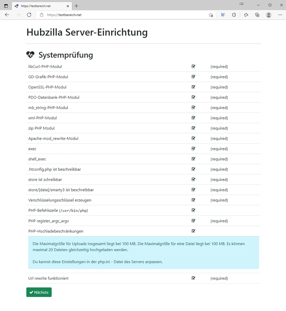 Browserfenster: Hubzilla Server-Einrichtung – Systemprüfung mit Modulliste und Häkchen; blaue Infobox und Nächste-Button