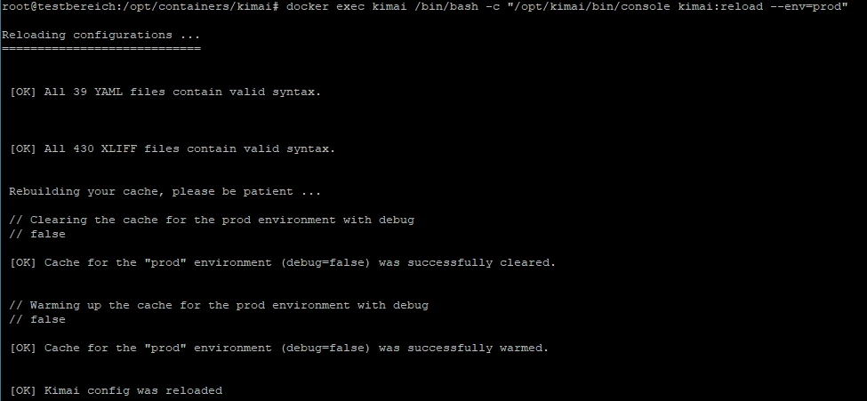 Schwarzes Terminal mit Logzeilen: Reloading von Konfigurationen; OK-Meldungen zu Dateien; Cache-Neuladung.