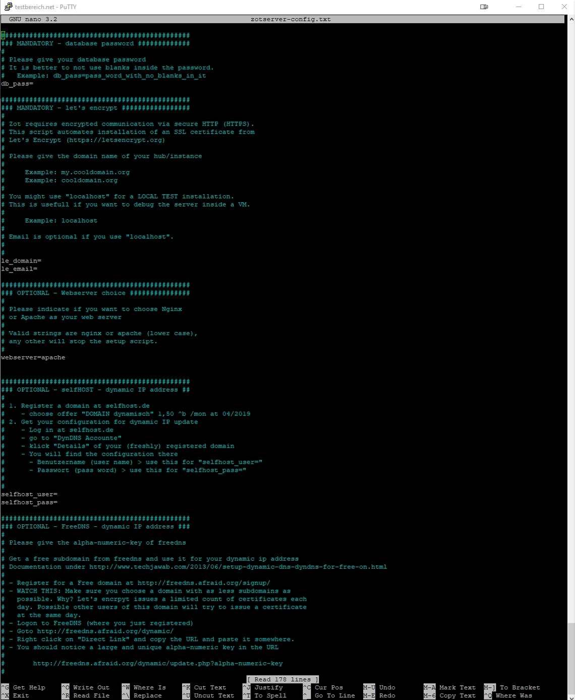 Schwarzes PuTTY-Terminalfenster mit türkisfarbener Textschrift und ASCII-Randlinien; viele Zeilen Code/Anweisungen.