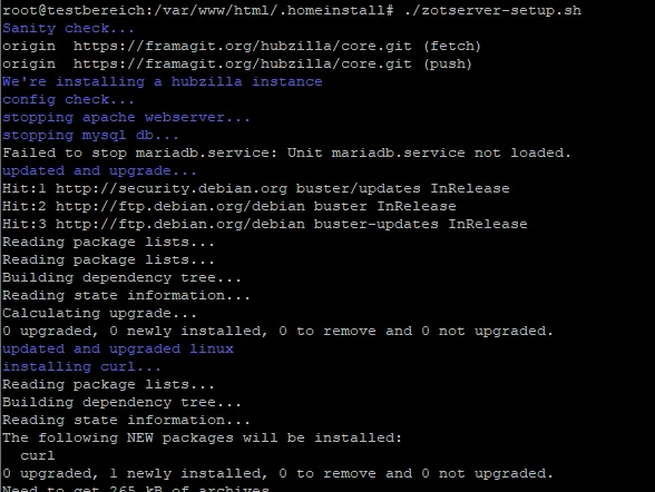 Terminalfenster mit Installationsmeldungen: Hubzilla-Instanz, Stopps von Apache/MySQL, Paket-Updates.