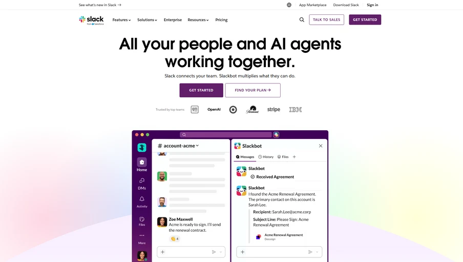 Slack-Homepage mit Überschrift All your people and AI agents working together; zwei Smartphone-Mockups vor farbigem Verlauf.