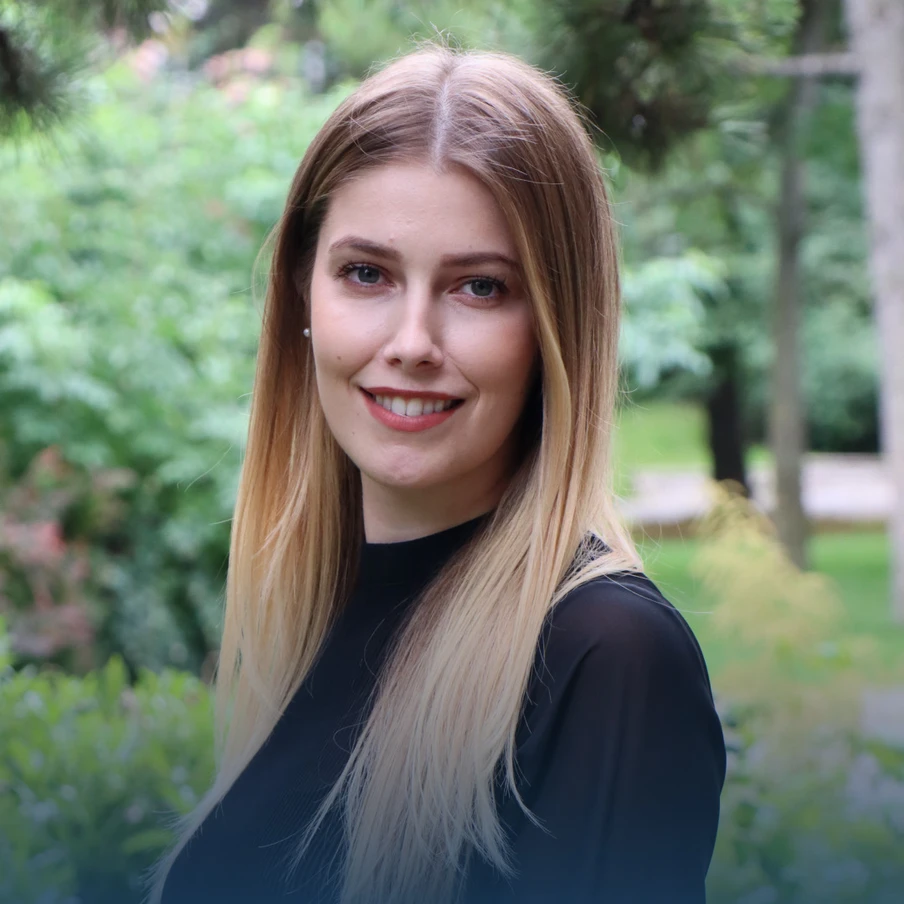 Elena Cubela - Vertragsservice-Spezialistin
Elena Cubela - Vertragsservice-Spezialistin