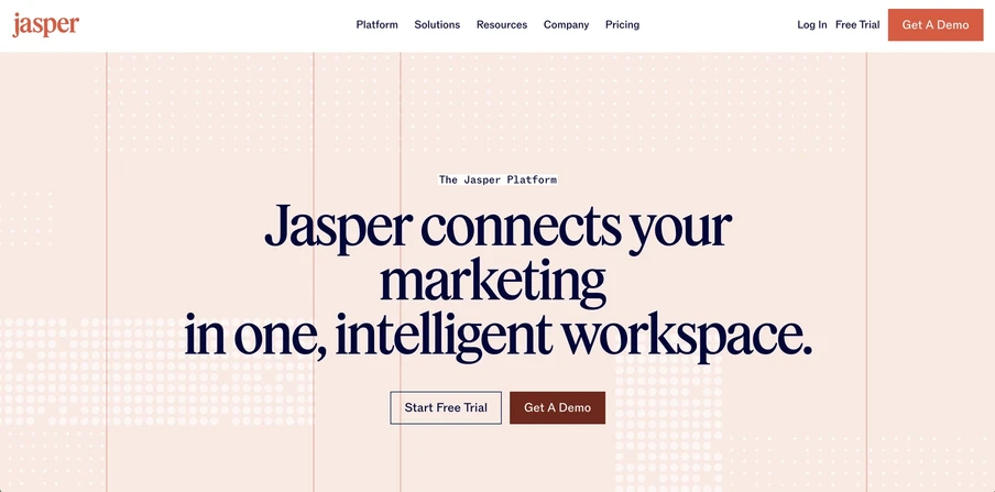Hellrosa Webseite mit Logo jasper oben links und der Überschrift Jasper connects your marketing in one, intelligent workspace; zwei Buttons.